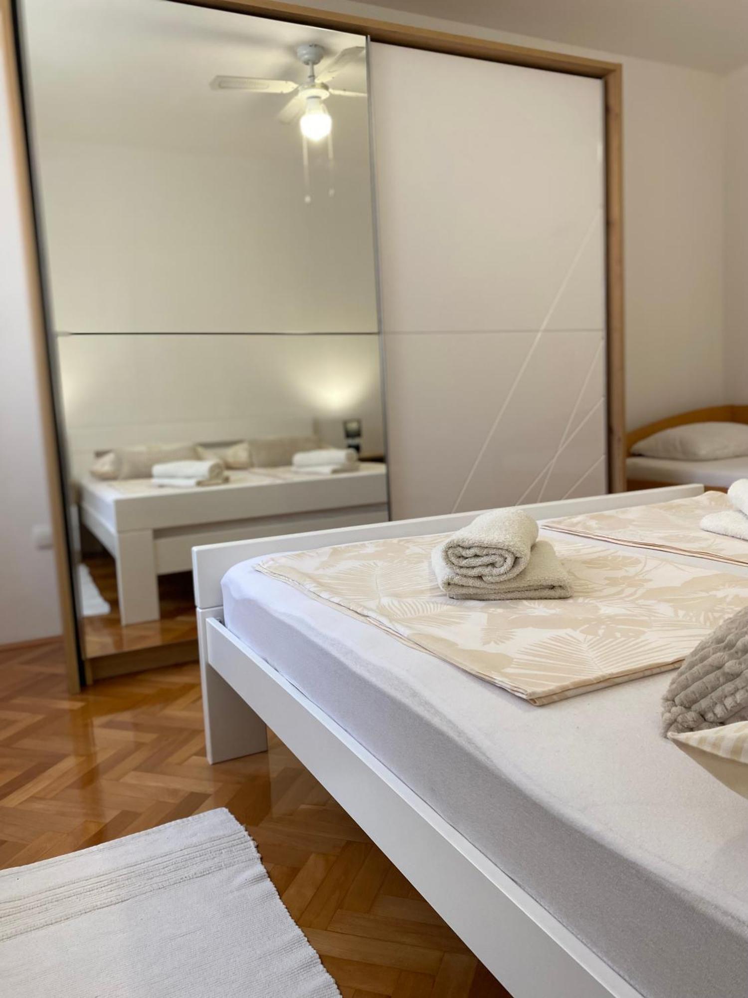 Charming Old Town Apartment Sibenik Ngoại thất bức ảnh